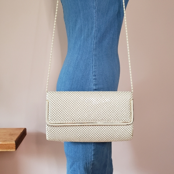 Vintage β’ chainmail crossbody